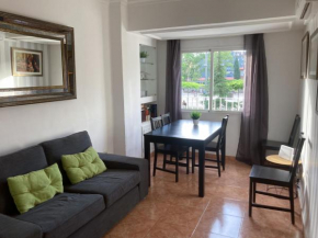 Luninoso y práctico apartamento en el centro parking incluido